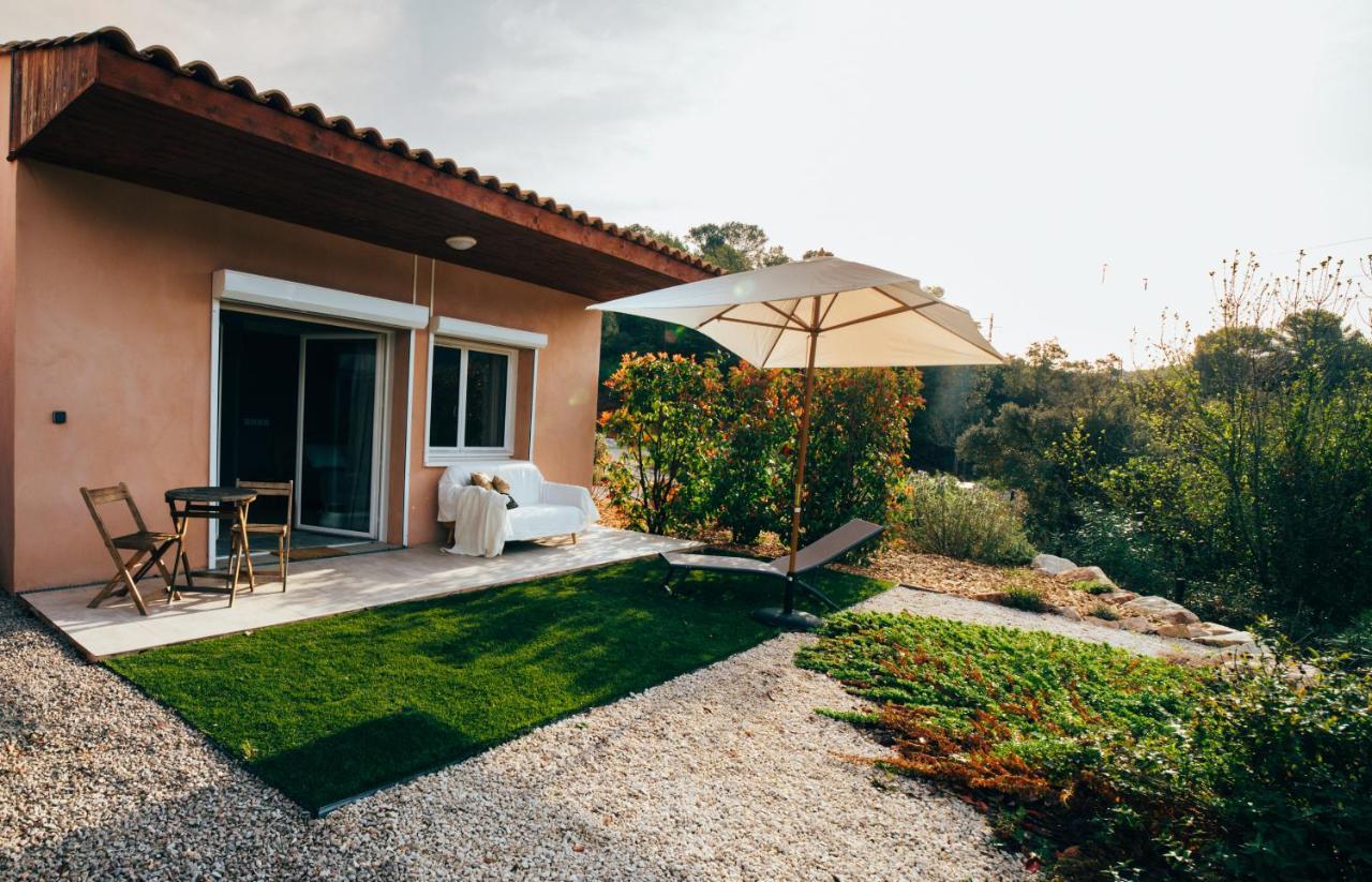 Pierrerue  Casa Bukit Gites מראה חיצוני תמונה