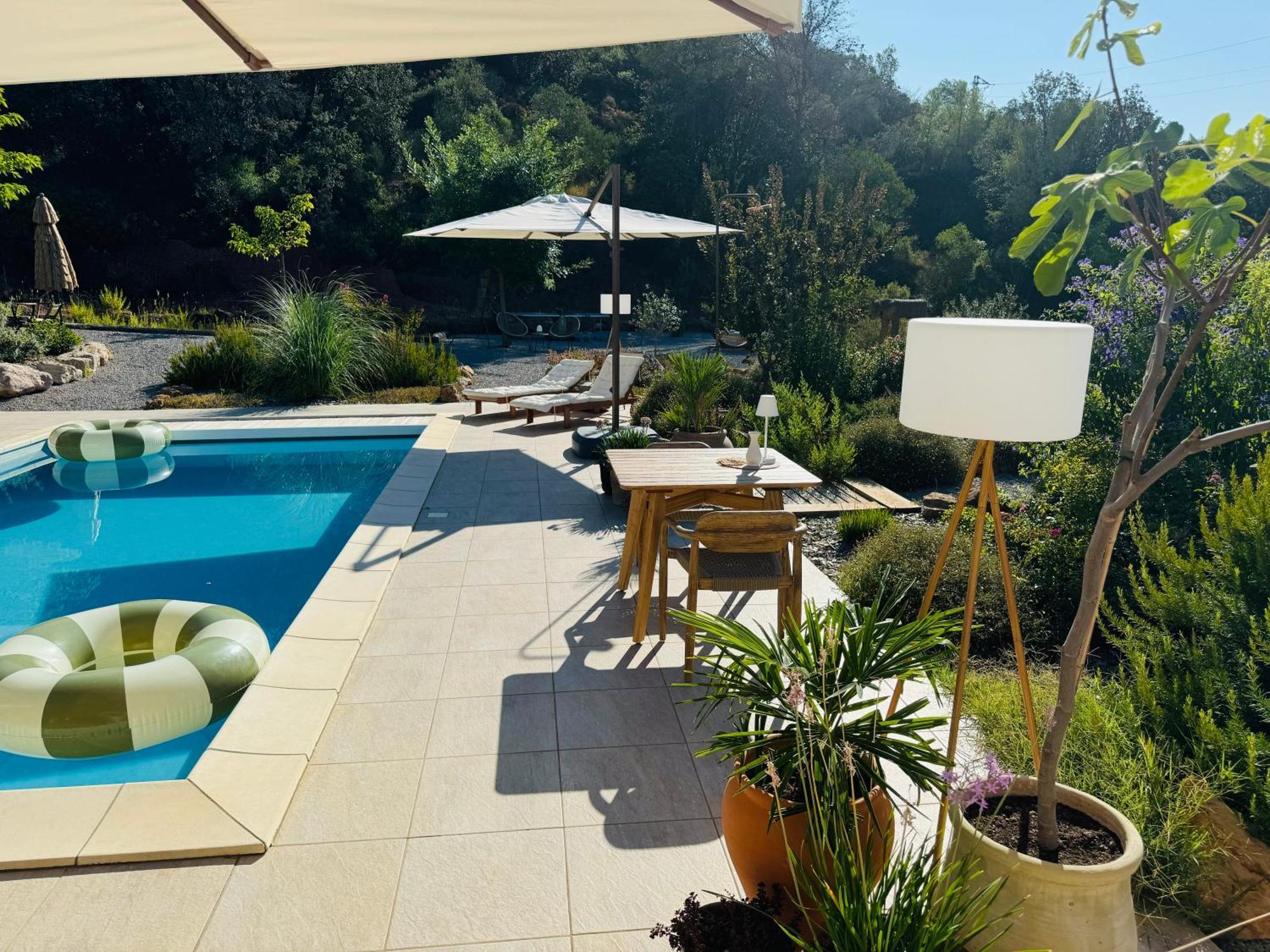 Pierrerue  Casa Bukit Gites מראה חיצוני תמונה